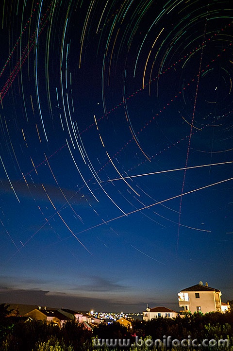startrailsdoma6mal