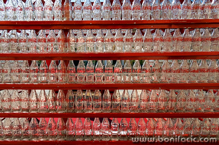 cocacolavz2mal