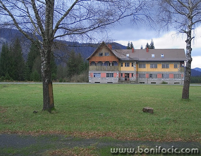 travel___Closed___Jasenak, Croatia.