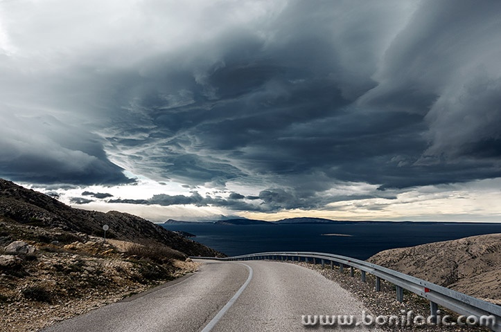 starabaskaclouds6mal