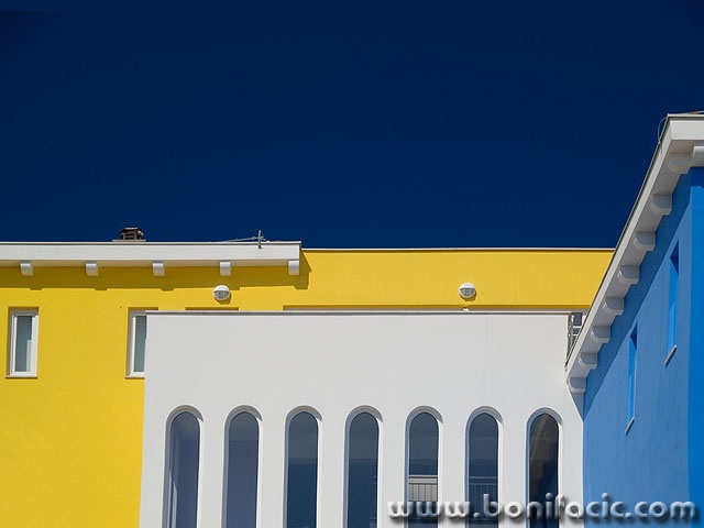 travel___Frontal___Nerezine, Croatia.